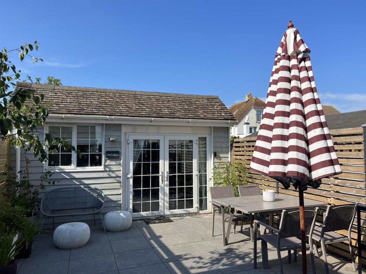 Seaside Cabin Retreat In Hayling Island Саут-Хейлинг Экстерьер фото